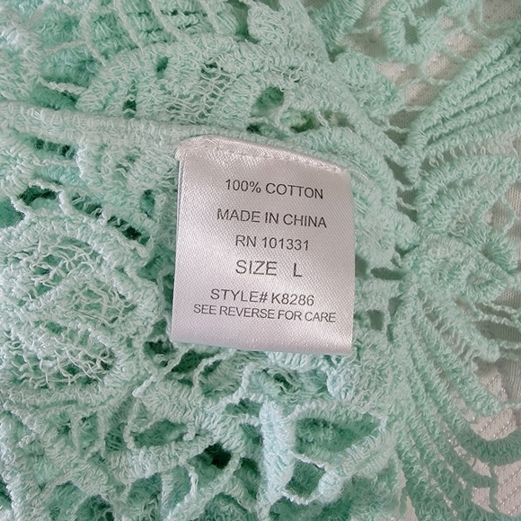 Charlotte Russe Mint Green All Over Crochet Short Sleeve Crop Top Size L - Picture 6 of 9